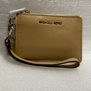 NWT 🔥 Michael kors jet set small coin purse